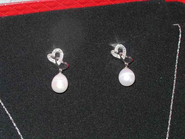Les boucles d'oreille