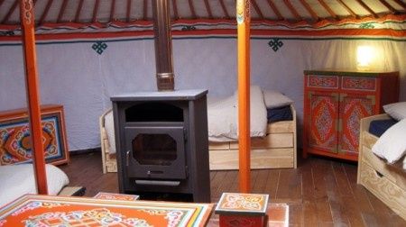 l'intérieur de la yourte