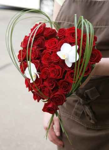 Que pensez vous d'un bouquet en forme de coeur ?? - Avant le mariage -  Forum Mariages.net