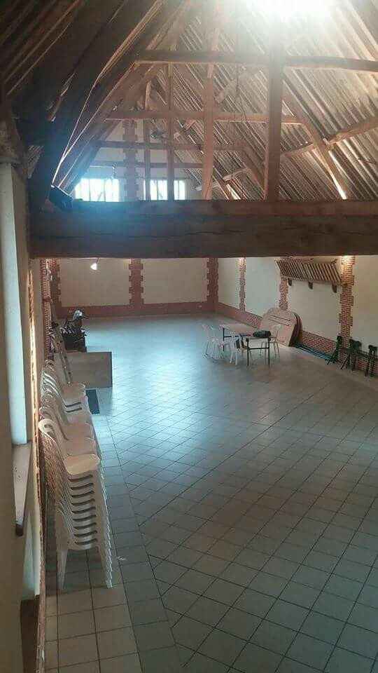 Salle : pas de deco, grave ou non ? - 1