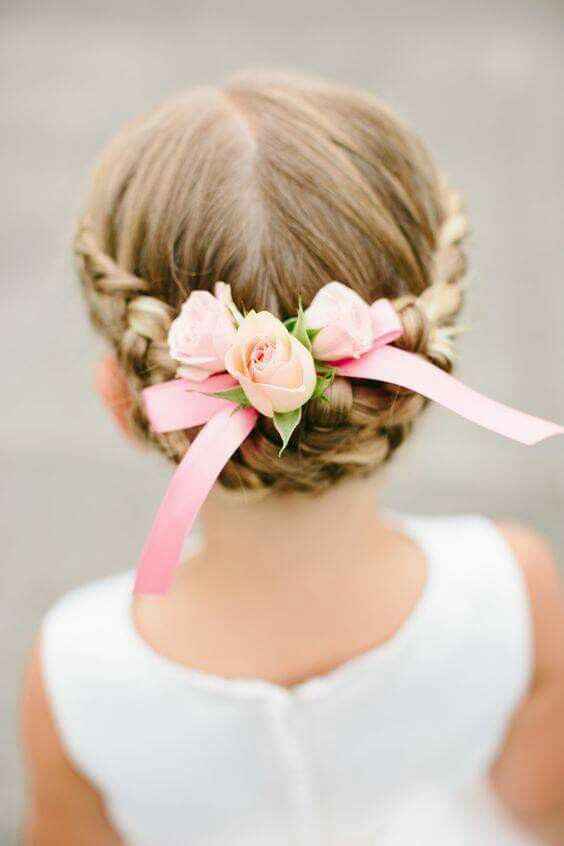 Roses....cheveux. ..jolies coiffures. .. - 3
