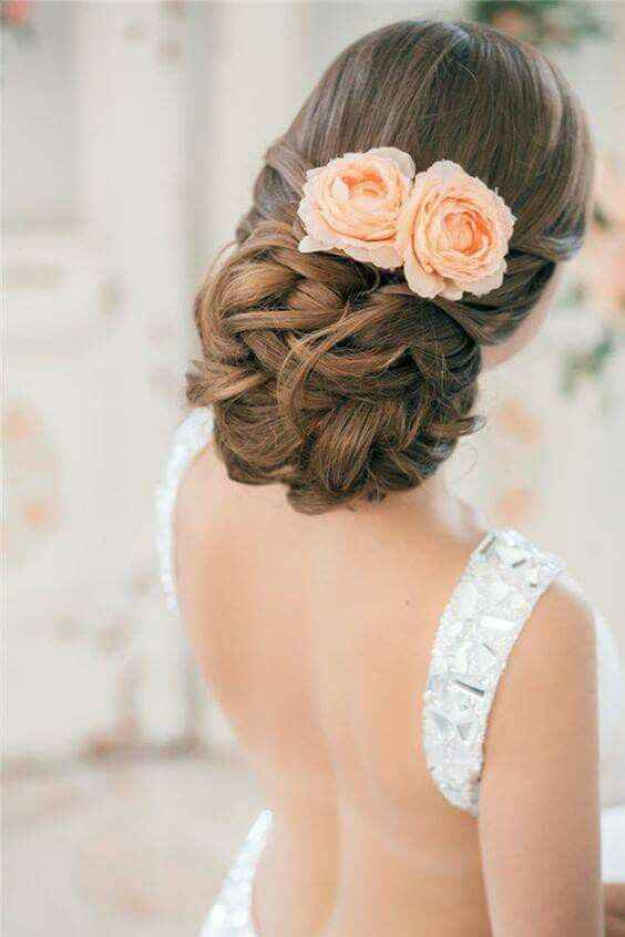 Roses....cheveux. ..jolies coiffures. .. - 4