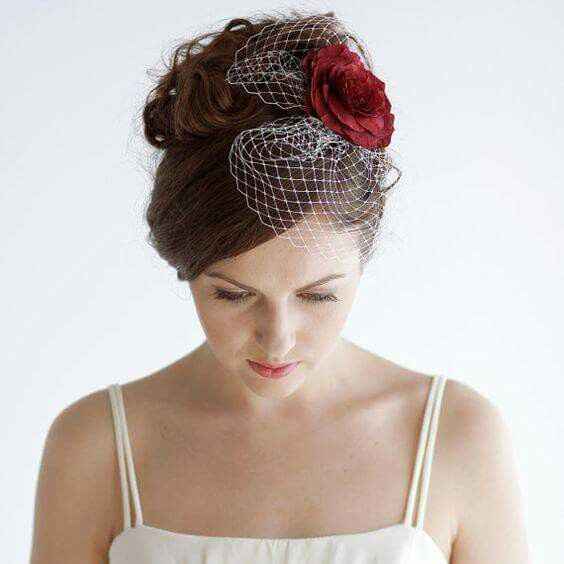 Roses....cheveux. ..jolies coiffures. .. - 8