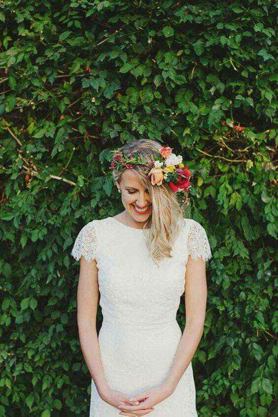 Roses....cheveux. ..jolies coiffures. .. - 18