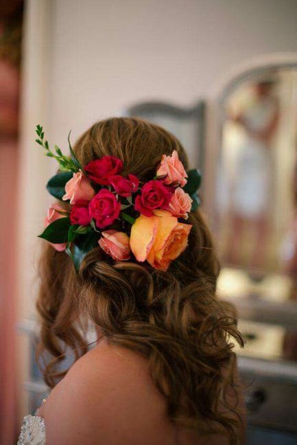 Roses....cheveux. ..jolies coiffures. .. - 6