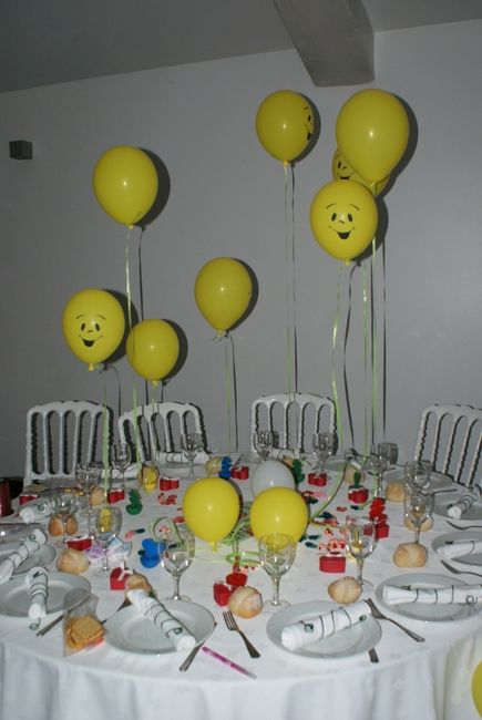 Idée de décoration pour la table des enfants !!