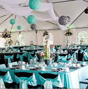 Idée de décoration pour une table turquoise et noire!!