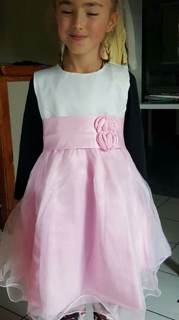 Robe demoiselle d honneur et costume garçon reçus.... - 5