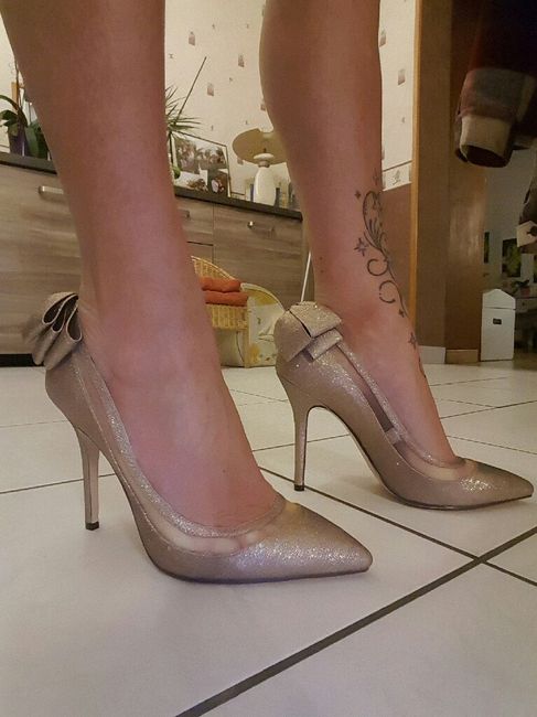 Voilà la 2 ème paire de chaussures - 3