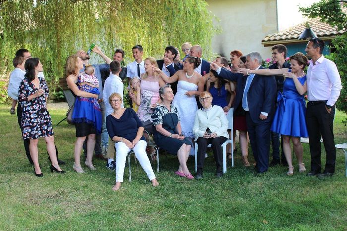 et oui une bonne bière en pleine photo de famille