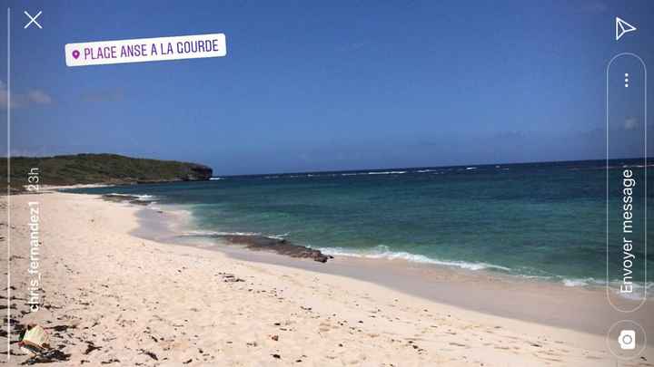 Demande en mariage parfaite sur une plage de rêve