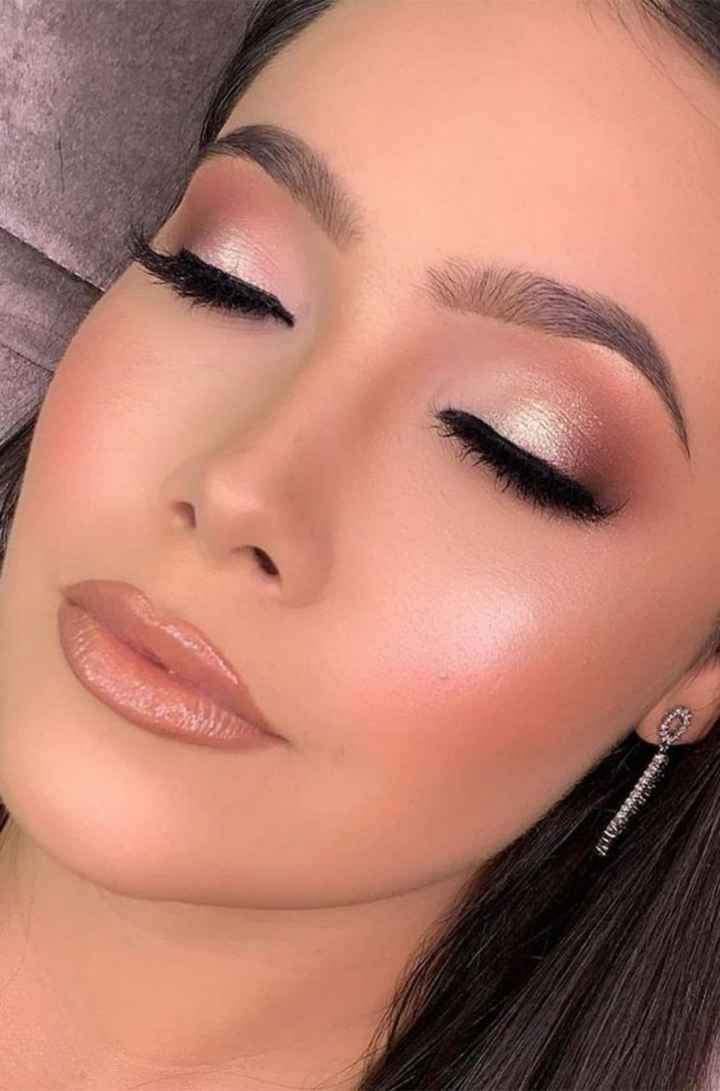 Premier essayage de maquillage - 1