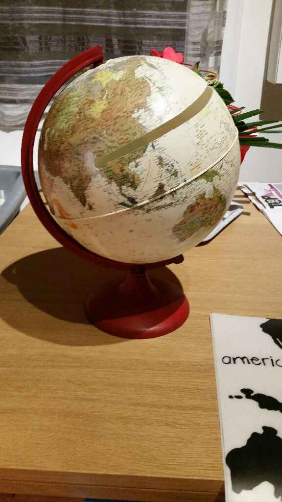 Urne globe terrestre - 1