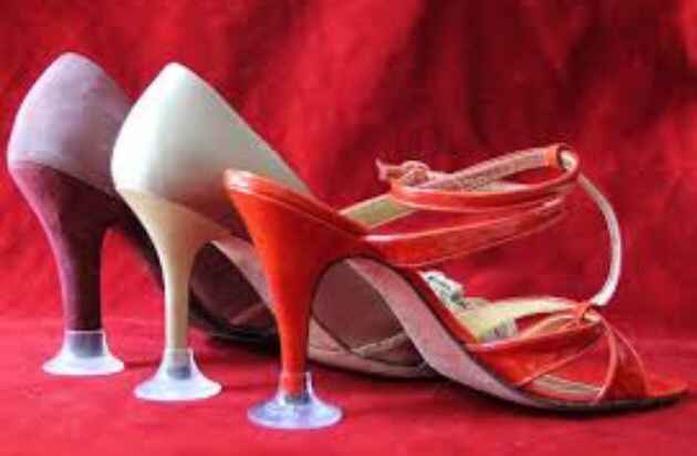 Ma première paire est .. une buffalo london - 2