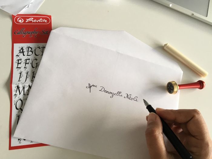 Mes faire-parts bling bling  et maintenant le stress de la rédaction des enveloppes - 3