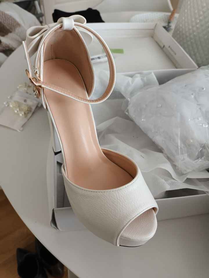 Acheter ses chaussures en ligne ou en boutique ? 👠 - 1