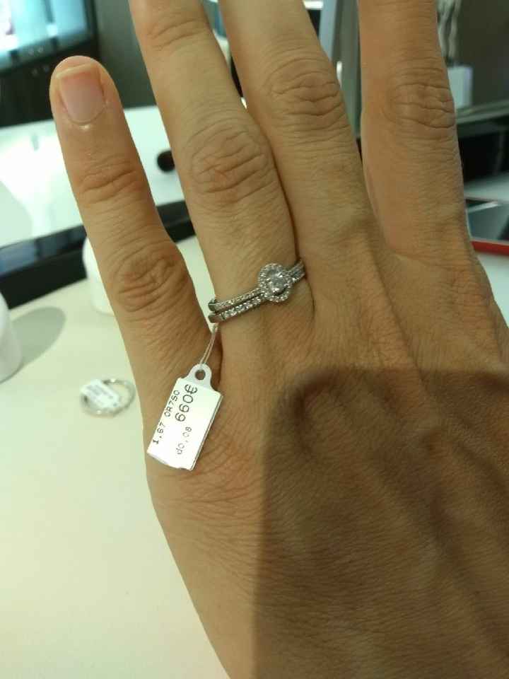 Portez vous l'alliance avec votre bague fiançailles ?? - 2