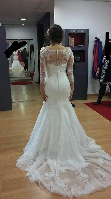 Qui a choisi une robe fourreau? - 1