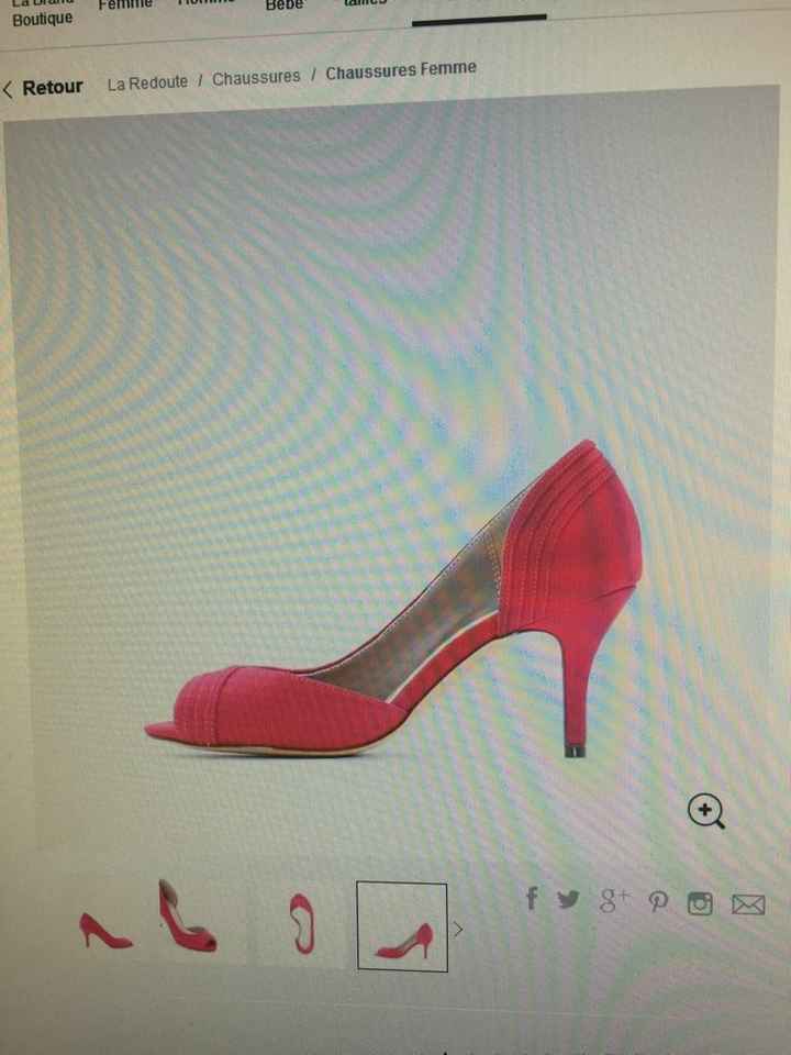 Aidez-moi les filles je trouve pas de chaussures - 1