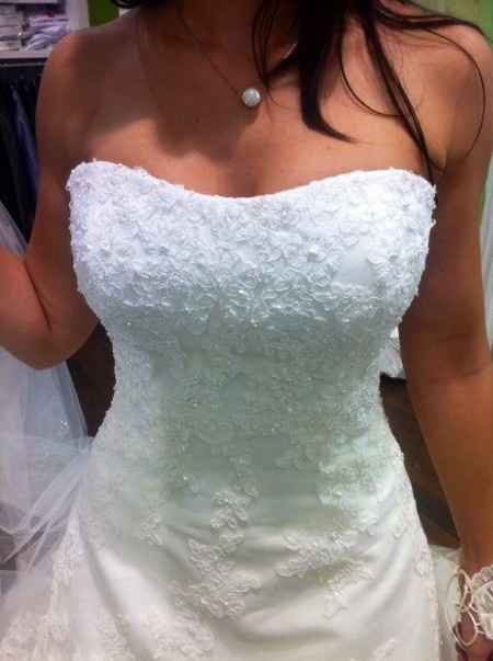 Dos nu ou dentelle pour votre robe de mariée ? - 1