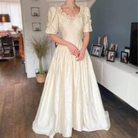 Robe de soirée ou uniquement robe blanche ? - 2