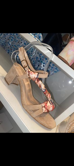 Chaussures 1