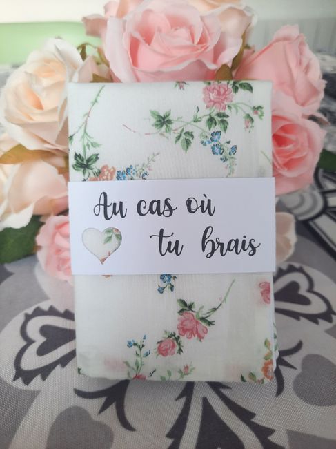 Sac pour pétales et mouchoirs invités 2