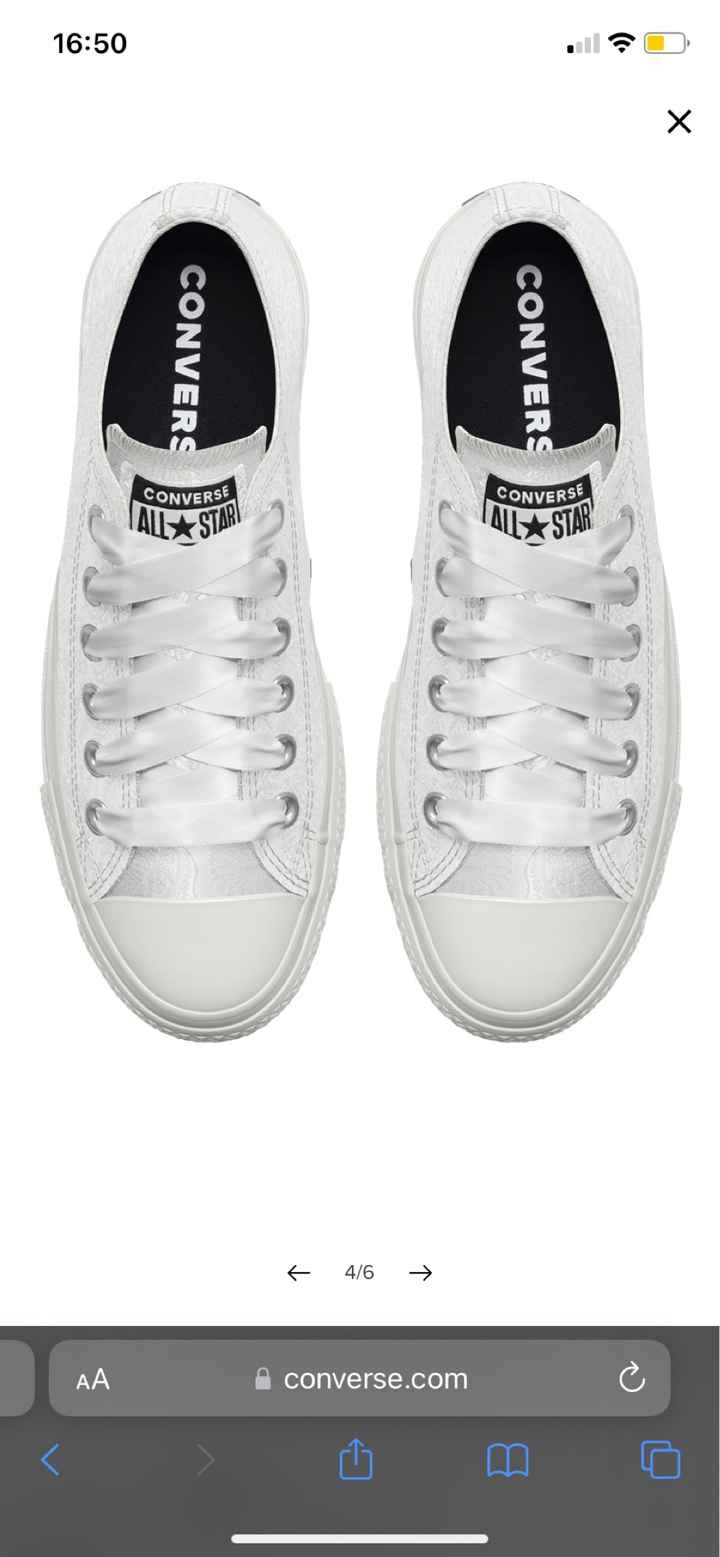 Converses - 4