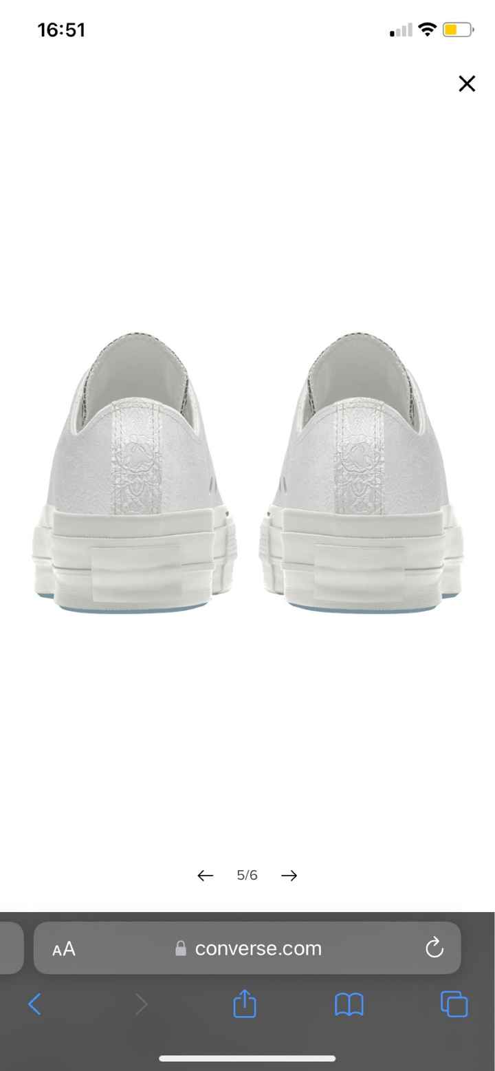 Converses - 5