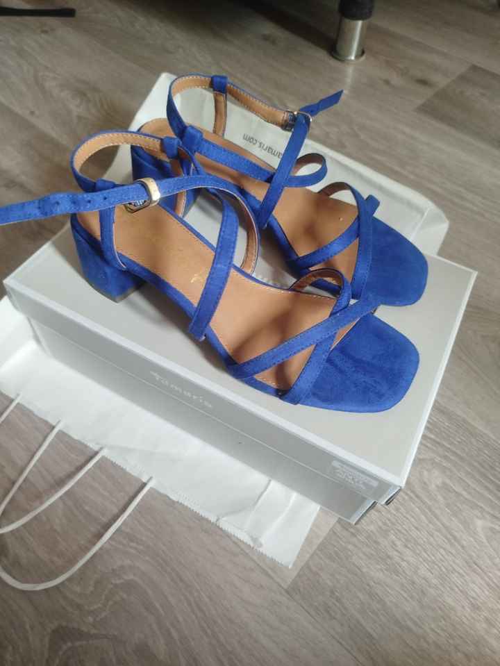 Des chaussures de mariage bleues 💙 - 1
