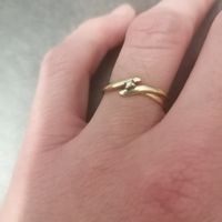 Ta bague de fiançailles sur le Pinterest de Mariages.net ça t'intéresse ? ❤️ - 1