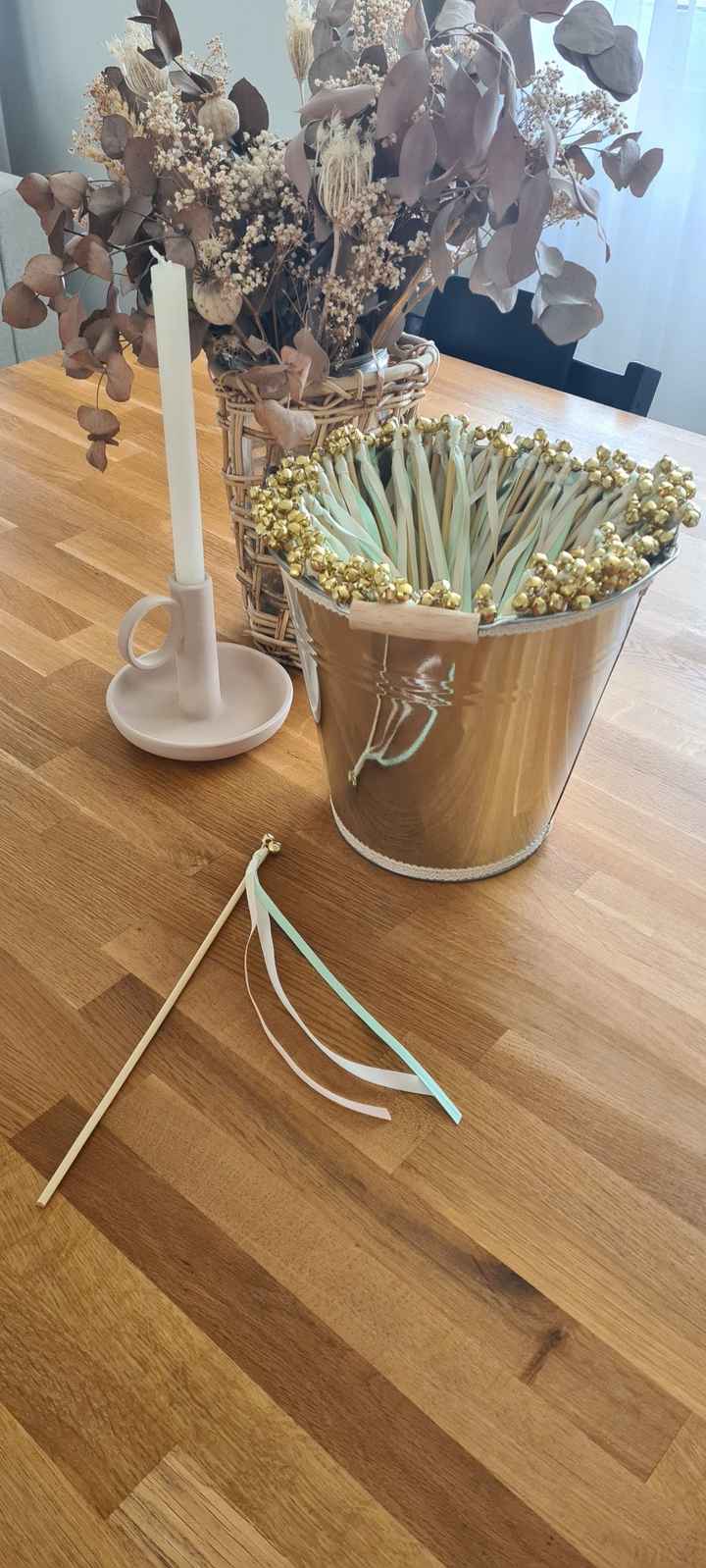 Sortie d'église - 1