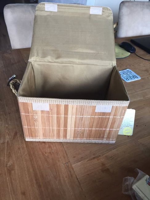 Trouvailles d'aujourd'hui - plan de tables et urne!! - 3