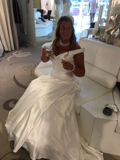 Les robes de mariée col bateau : le summum de l'élégance - 2