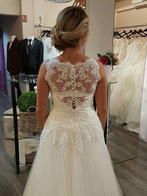 Coiffure avec fleurs - 2