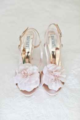 Chaussures fleuries... et roses!