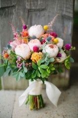 Un bouquet tout rond (avec des pivoines, ça serait top)