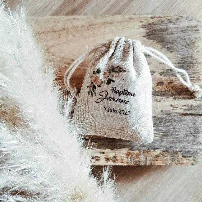 Contenant pavé breton 1