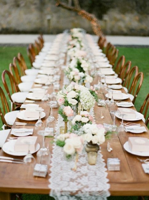 Idées déco bohème chic ton rose pâle blanc 8