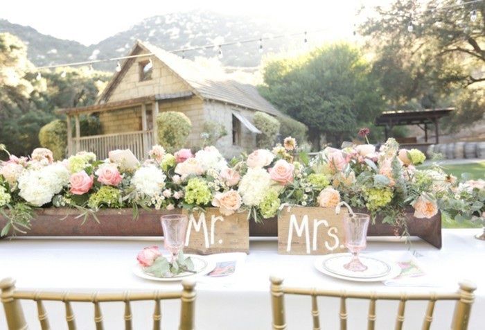 Idées déco bohème chic ton rose pâle blanc 9