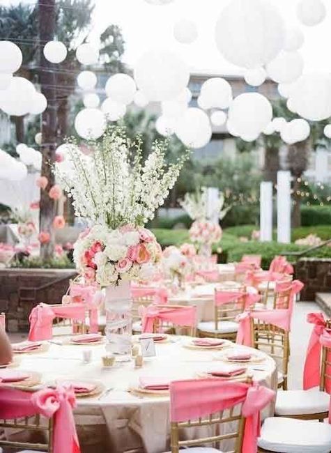 Idées déco bohème chic ton rose pâle blanc 16