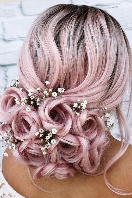 Une mariée aux cheveux roses 2