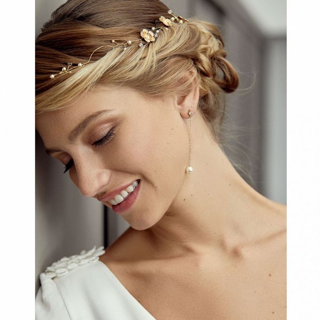 Help!! Choix des bijoux et coiffure…. 8