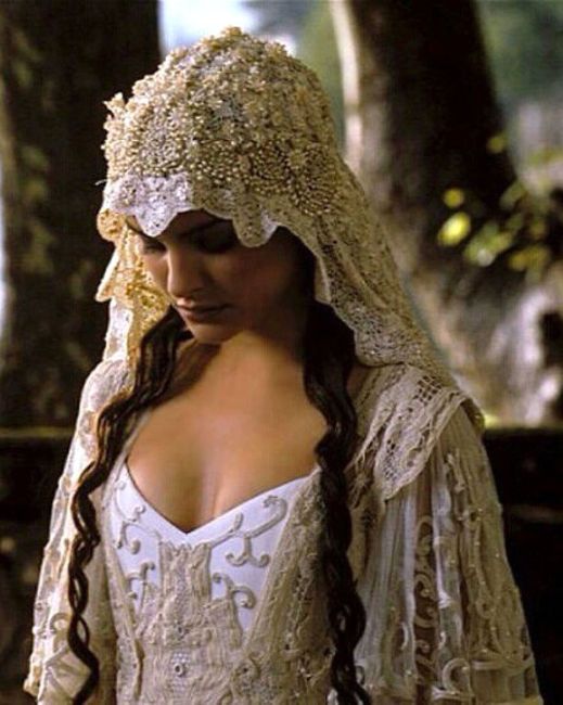 Un siècle de robes de mariée au cinéma 👰‍♀️🎬 38
