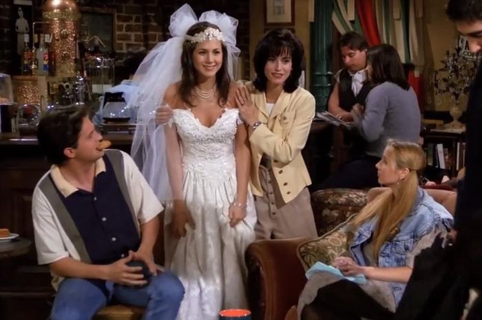 Les robes de mariées dans les séries tv 👰‍♀️ 14