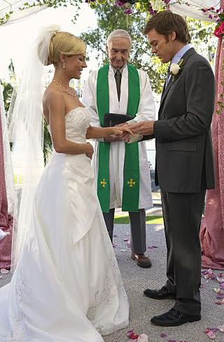Les robes de mariées dans les séries tv 👰‍♀️ 90