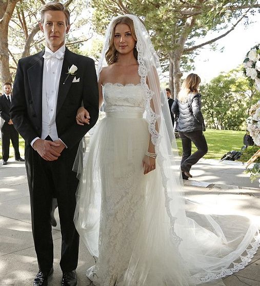 Les robes de mariées dans les séries tv 👰‍♀️ 40