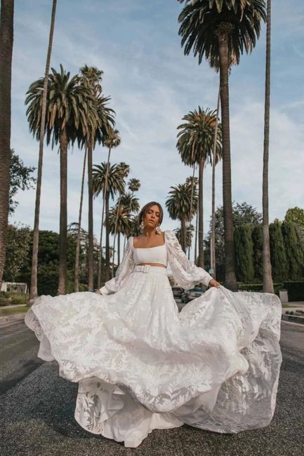 Une tenue de mariée en 2 parties 16
