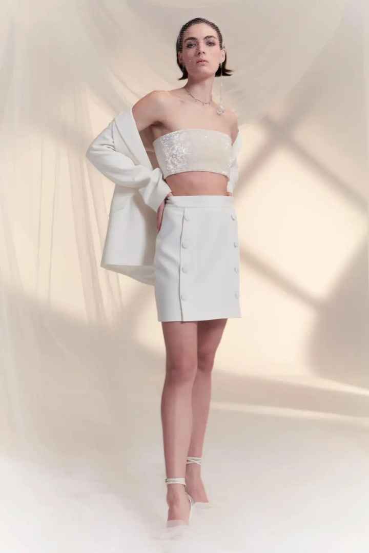 Une tenue de mariée en 2 parties - 14