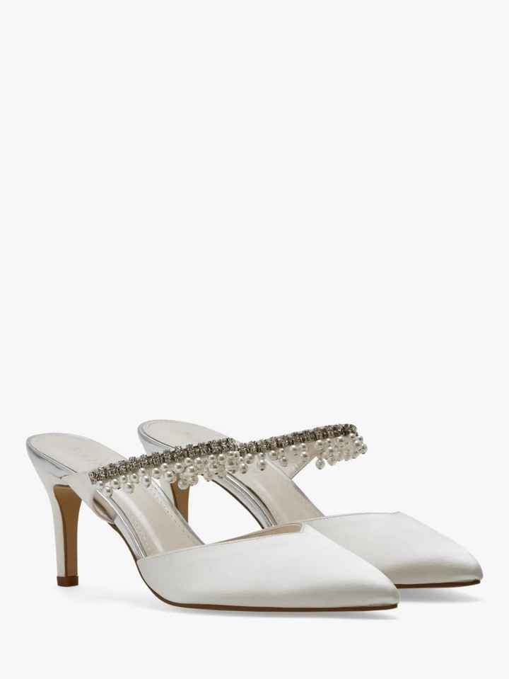 Des perles jusqu’aux chaussures - 11